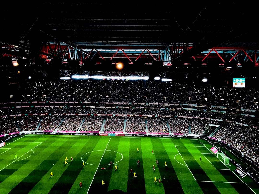 giai-bong-da-quoc-te-duoi-goc-nhin-chuyen-gia