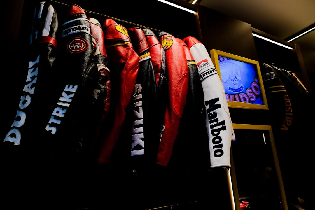 cầu thủ Epic và Legend mạnh nhất eFootball 2025 Ronaldo R9 Maradona Zidane