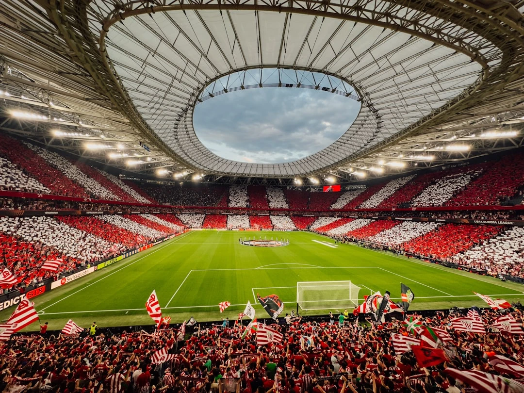 Sân vận động giải vô địch châu Âu UEFA