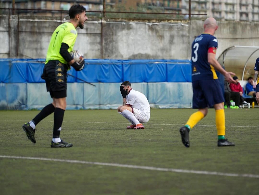 Son Heung-min trong danh sách top 10 cầu thủ châu Á