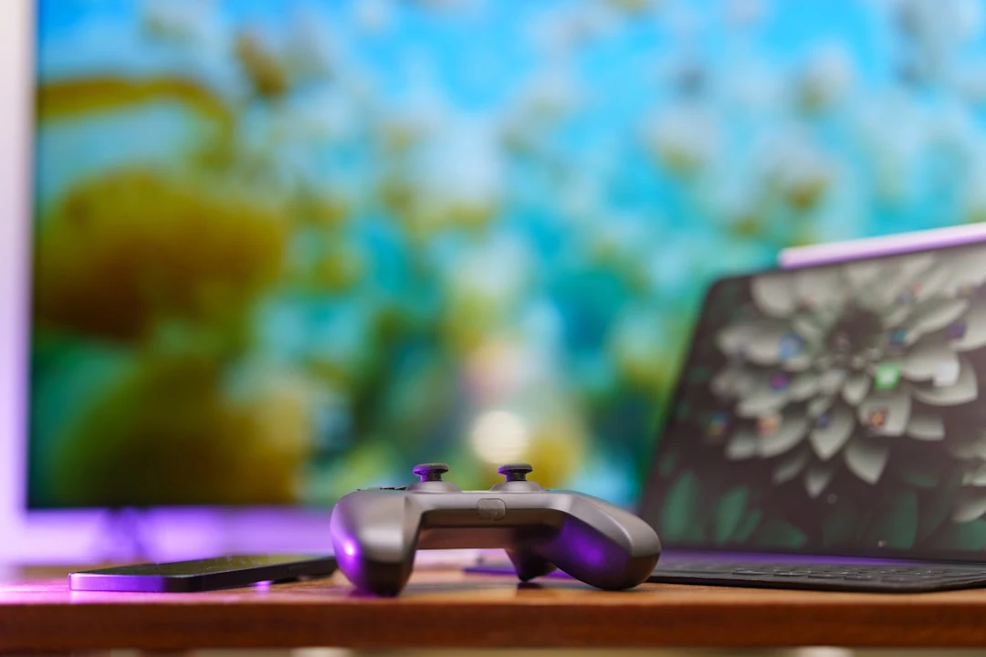 Thiết bị điều khiển chơi game FIFA Online 4