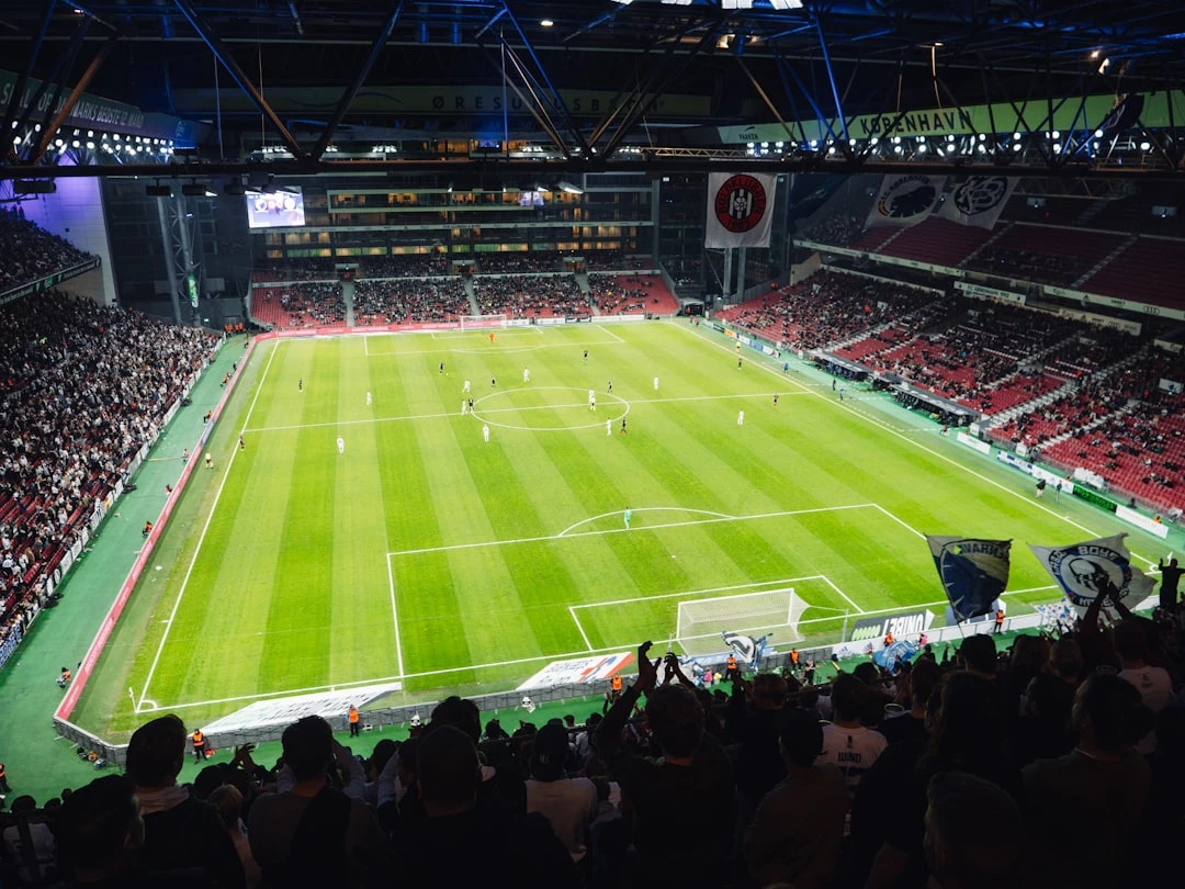 Top cầu thủ V.League tháng 1: Nguyễn Văn Quyến, Hoàng Đức tại sân vận động Việt Nam